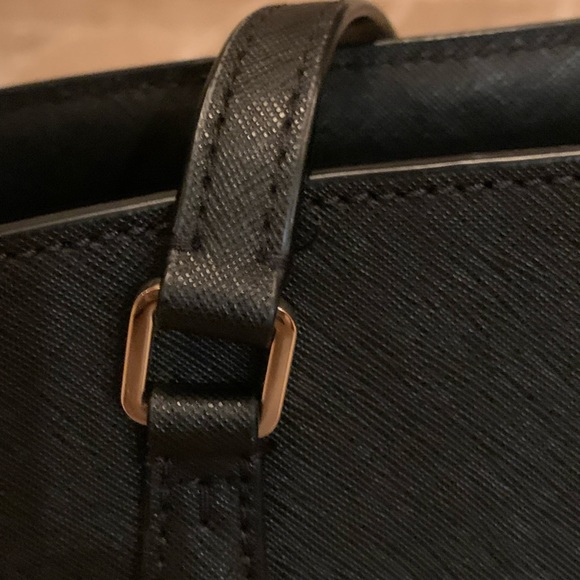 Large Tory Burch Emerson Top Zip Tote - Picture 9 of 12